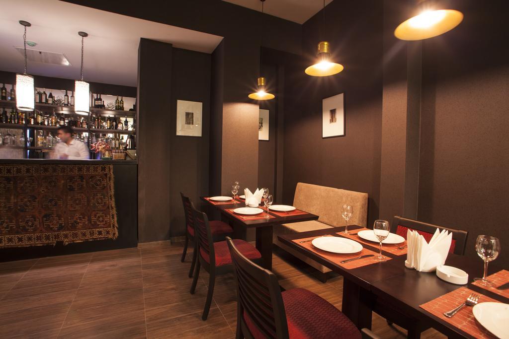 Old Meidan Tbilisi By Urban Hotels Exterior foto