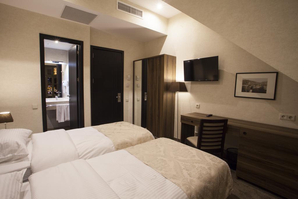 Old Meidan Tbilisi By Urban Hotels Exterior foto