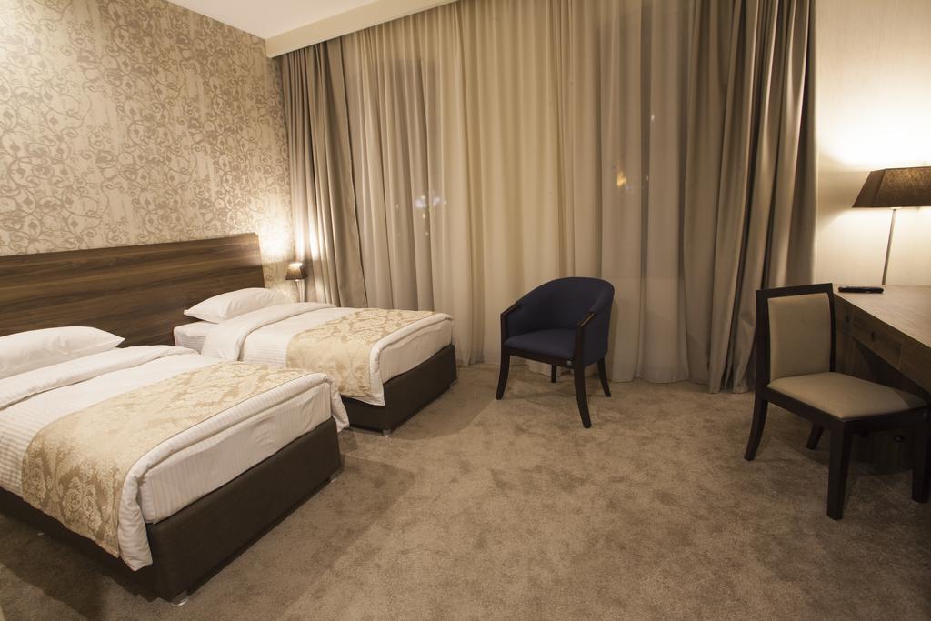Old Meidan Tbilisi By Urban Hotels Exterior foto